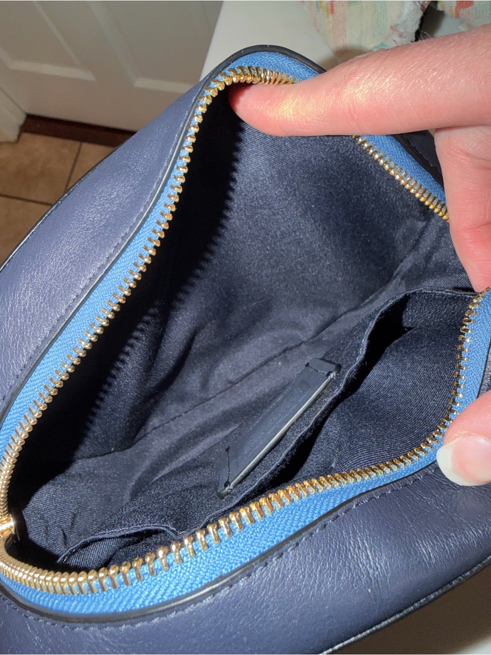 Coach Navy Carriage Pattern Camera Bag - Picture 8 of 8